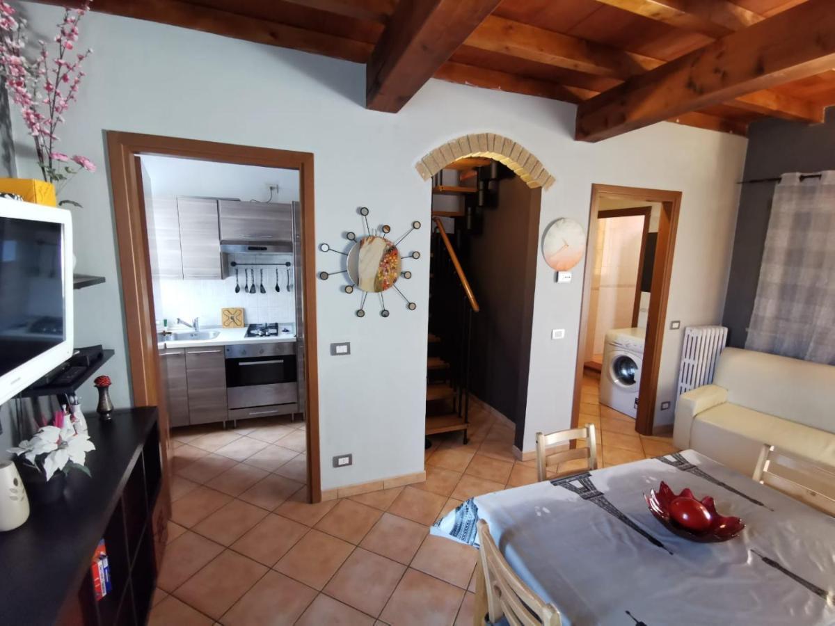 Apartment In The City Center With Self Check-In Πάρμα Εξωτερικό φωτογραφία